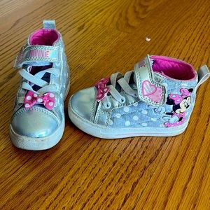 Toddler girl sneakers